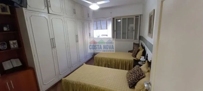 Imagem Apartamento com 3 Quartos à Venda, 221 m²