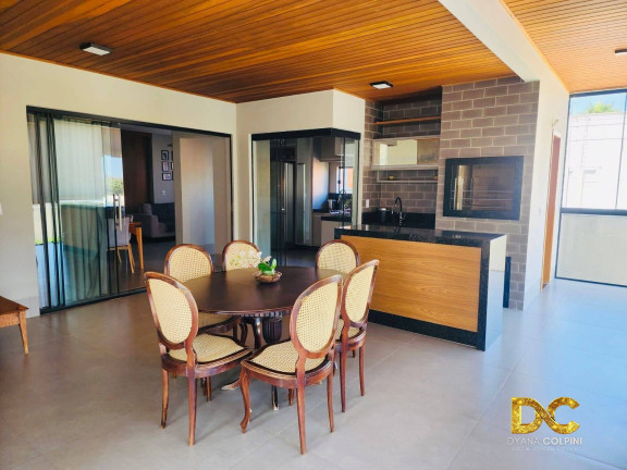 Imagem Casa de Condomínio com 3 Quartos à Venda, 218 m² em Núcleo Habitacional Sucuri - Cuiabá Imagem Casa de Condomínio com 3 Quartos à Venda, 218 m² em Núcleo Habitacional Sucuri - Cuiabá