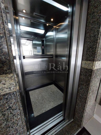Imagem Apartamento com 2 Quartos à Venda, 80 m² em Centro - Balneário Camboriú