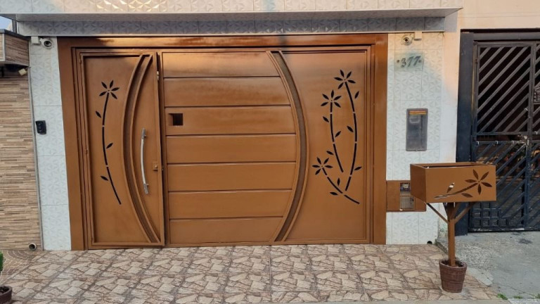 Casa com 3 Quartos à Venda, 263 m² em Cidade Edson - Suzano