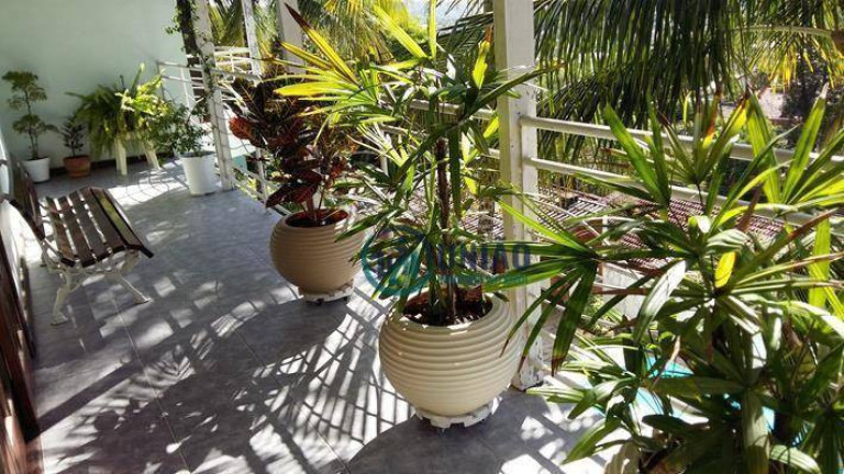 Imagem Casa com 4 Quartos à Venda, 419 m² em Maria Paula - Niterói