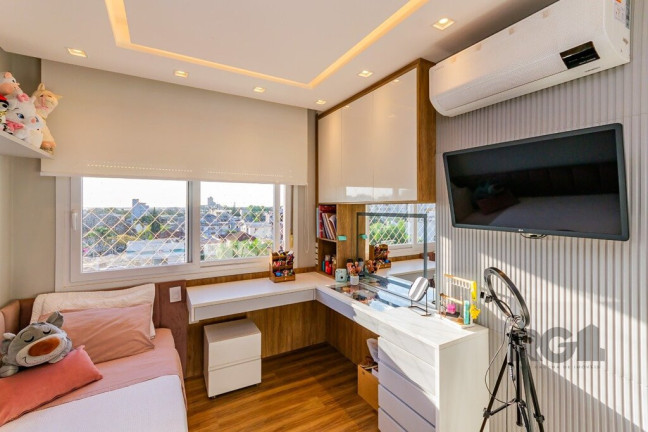 Imagem Apartamento com 4 Quartos à Venda, 158 m² em Menino Deus - Porto Alegre Imagem Apartamento com 4 Quartos à Venda, 158 m² em Menino Deus - Porto Alegre