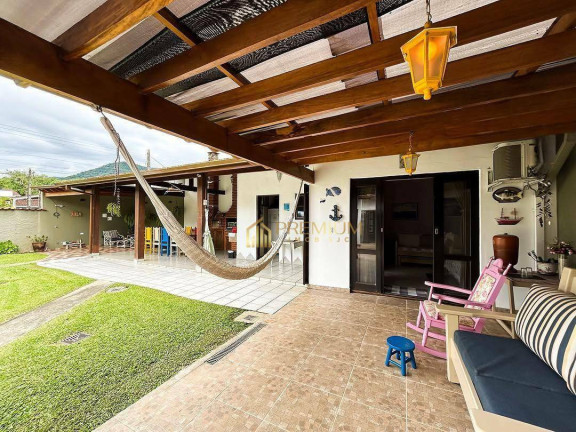 Imagem Casa com 3 Quartos à Venda, 112 m² em Caraguatatuba - Caraguatatuba