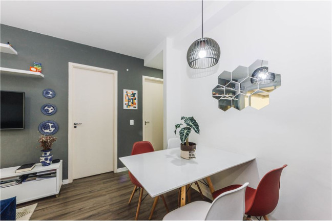 Imagem Apartamento com 2 Quartos à Venda, 51 m² em Aclimação - São Paulo