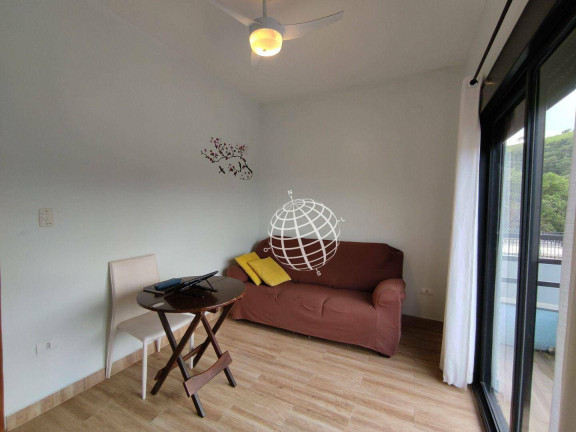 Imagem Casa com 3 Quartos à Venda, 150 m² em Serras De Atibaia Ii - Atibaia Imagem Casa com 3 Quartos à Venda, 150 m² em Serras De Atibaia Ii - Atibaia