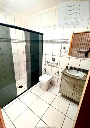 Imagem Casa com 3 Quartos à Venda, 370 m² em Centro - Bertioga Imagem Casa com 3 Quartos à Venda, 370 m² em Centro - Bertioga