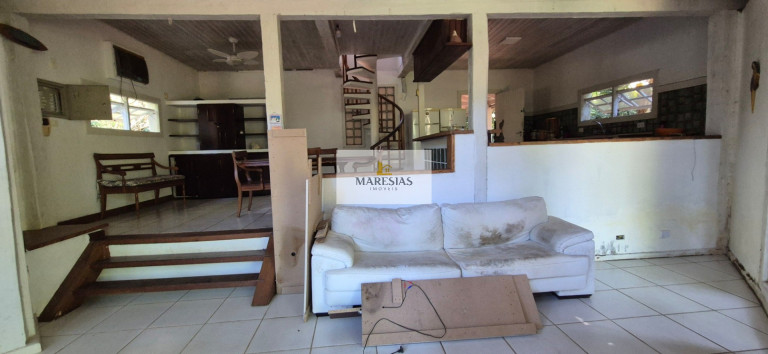 Imagem Casa com 3 Quartos à Venda, 300 m² em Maresias - São Sebastião Imagem Casa com 3 Quartos à Venda, 300 m² em Maresias - São Sebastião