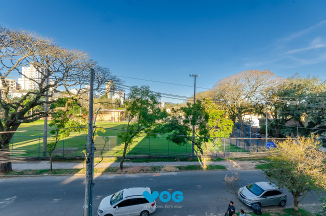 Imagem Imóvel com 3 Quartos à Venda, 65 m² em Petrópolis - Porto Alegre