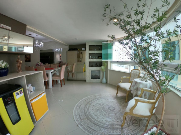 Imagem Apartamento com 3 Quartos à Venda, 190 m² em Centro - Balneário Camboriú