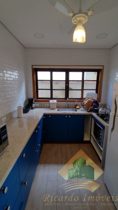 Imagem Casa com 3 Quartos à Venda, 228 m² em Centro - Ubatuba