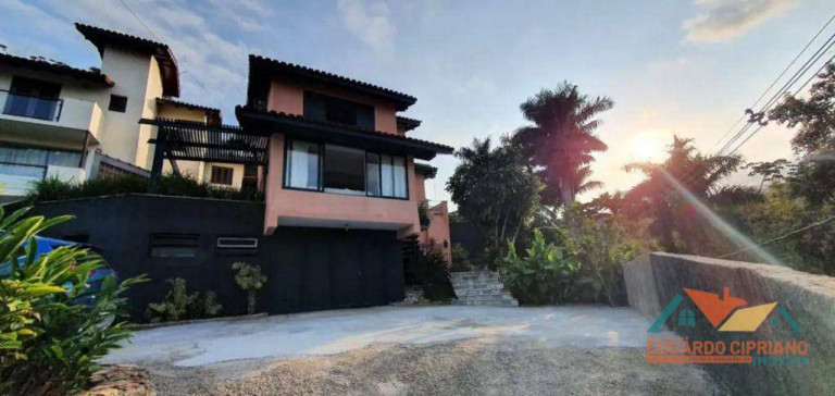 Imagem Casa com 3 Quartos à Venda, 278 m² em Condomínio Verde Mar - Caraguatatuba