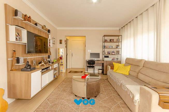 Imagem Imóvel com 3 Quartos à Venda, 117 m² em Petrópolis - Porto Alegre