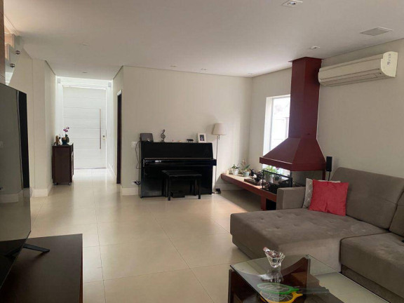 Imagem Casa com 4 Quartos à Venda, 300 m² em Alphaville - Santana De Parnaíba Imagem Casa com 4 Quartos à Venda, 300 m² em Alphaville - Santana De Parnaíba