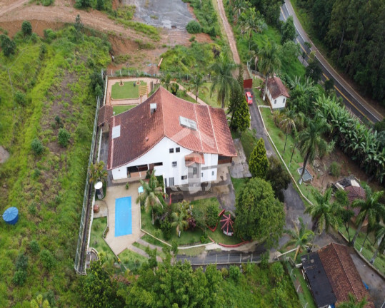 Imagem Imóvel com 4 Quartos à Venda, 5.000 m² em Morada Dos Pássaros - Poços De Caldas Imagem Imóvel com 4 Quartos à Venda, 5.000 m² em Morada Dos Pássaros - Poços De Caldas