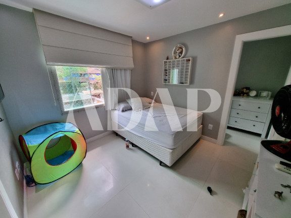 Imagem Casa com 4 Quartos à Venda, 430 m² em Vargem Pequena - Rio De Janeiro