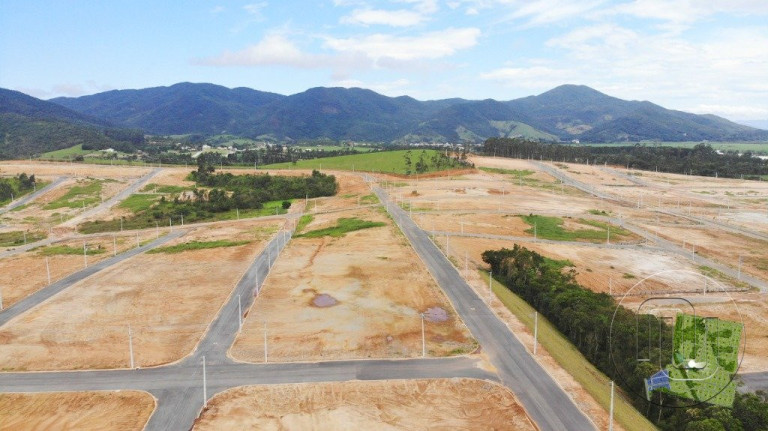 Imagem Terreno à Venda, 1.000 m² em Centro - Governador Celso Ramos