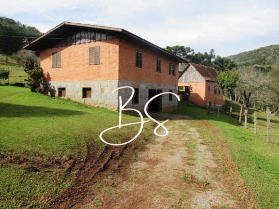 Imagem Imóvel com 2 Quartos à Venda, em Linha Bonita - Gramado Imagem Imóvel com 2 Quartos à Venda, em Linha Bonita - Gramado