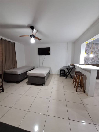 Imagem Kitnet com 1 Quarto à Venda, 30 m² em Guilhermina - Praia Grande Imagem Kitnet com 1 Quarto à Venda, 30 m² em Guilhermina - Praia Grande