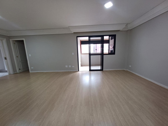 Imagem Apartamento com 3 Quartos para Alugar, 133 m² em Batel - Curitiba Imagem Apartamento com 3 Quartos para Alugar, 133 m² em Batel - Curitiba
