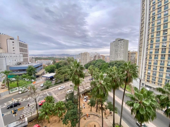 Imagem Apartamento com 1 Quarto à Venda, 30 m² em Centro Histórico - Porto Alegre Imagem Apartamento com 1 Quarto à Venda, 30 m² em Centro Histórico - Porto Alegre