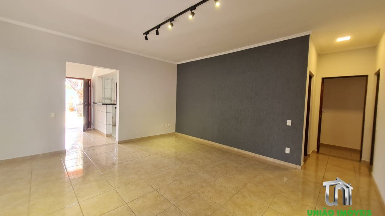 Imagem Casa com 3 Quartos à Venda, 181 m² em Residencial Das Ilhas - Braganca Paulista Imagem Casa com 3 Quartos à Venda, 181 m² em Residencial Das Ilhas - Braganca Paulista