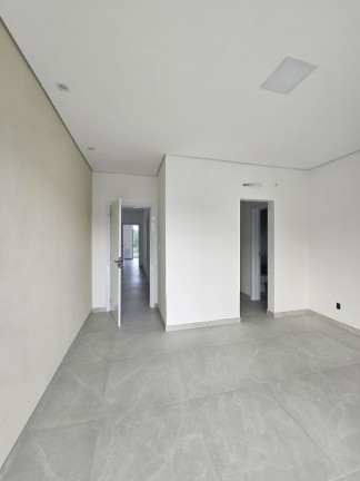 Imagem Casa com 3 Quartos à Venda, 250 m² em Ponta Negra - Manaus Imagem Casa com 3 Quartos à Venda, 250 m² em Ponta Negra - Manaus