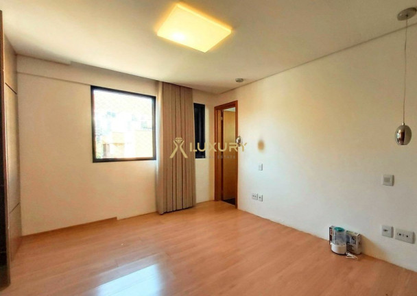 Imagem Imóvel com 3 Quartos à Venda, 105 m² em Buritis - Belo Horizonte Imagem Imóvel com 3 Quartos à Venda, 105 m² em Buritis - Belo Horizonte