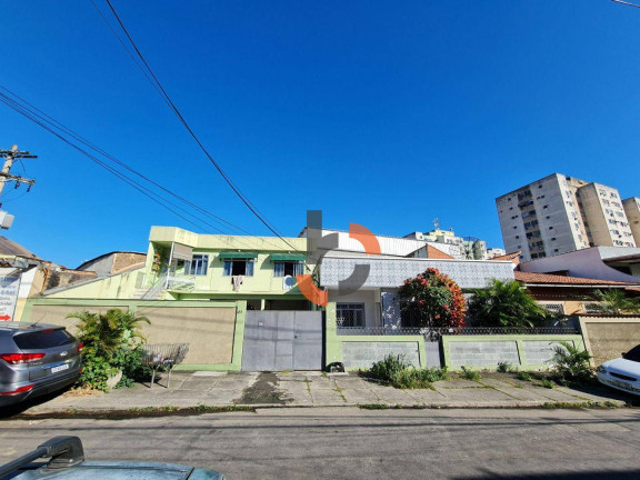 Casa com 4 Quartos à Venda, 211 m² em Luz - Nova Iguaçu