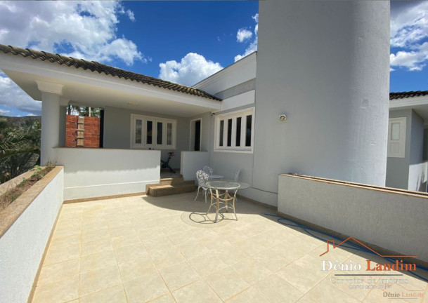 Imagem Casa com 4 Quartos à Venda, 329 m² em Ibituruna - Montes Claros