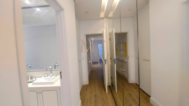 Imagem Apartamento com 3 Quartos à Venda, 156 m² em Embaré - Santos Imagem Apartamento com 3 Quartos à Venda, 156 m² em Embaré - Santos