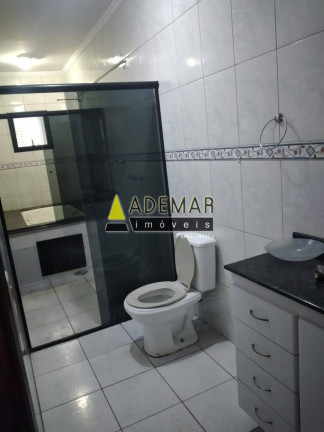 Imagem Casa com 3 Quartos à Venda, em Santa Candida - Diadema Imagem Casa com 3 Quartos à Venda, em Santa Candida - Diadema