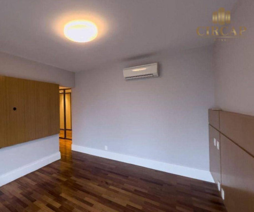Imagem Apartamento com 3 Quartos à Venda, 223 m² em Itaim Bibi - São Paulo