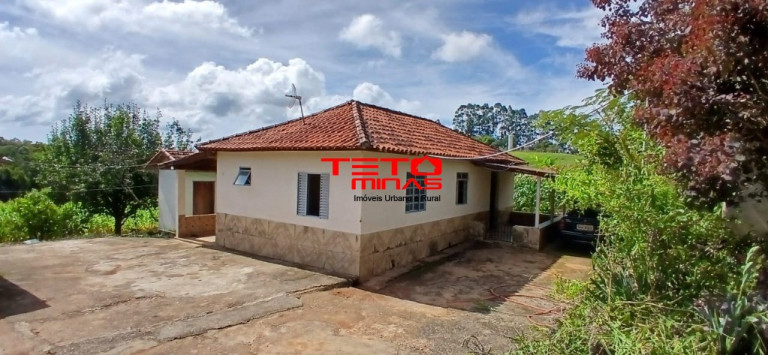 Imóvel com 3 Quartos à Venda, 80 m² em Zona Rural - Dom Viçoso