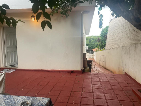 Imagem Casa com 3 Quartos à Venda, 280 m² em Judith - Londrina Imagem Casa com 3 Quartos à Venda, 280 m² em Judith - Londrina