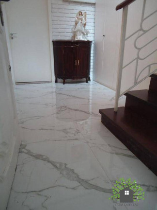 Imagem Casa com 3 Quartos à Venda, 640 m² em Algarve - Cotia