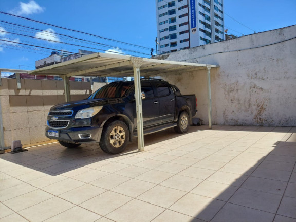 Imagem Casa com 3 Quartos à Venda, 240 m² Imagem Casa com 3 Quartos à Venda, 240 m²