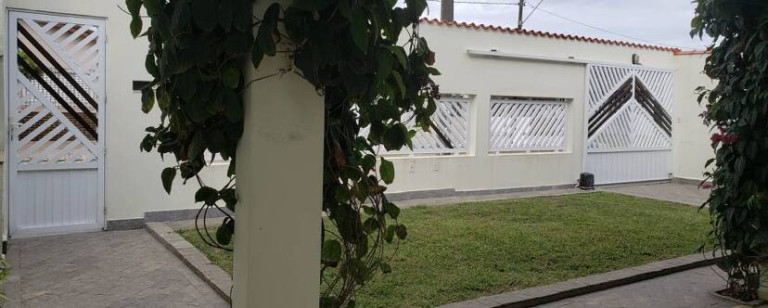 Imagem Casa com 3 Quartos à Venda, 646 m² em Bopiranga - Itanhaém Imagem Casa com 3 Quartos à Venda, 646 m² em Bopiranga - Itanhaém