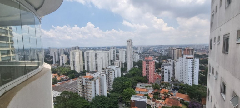 Imagem Imóvel com 3 Quartos à Venda, em Vila Sofia - São Paulo Imagem Imóvel com 3 Quartos à Venda, em Vila Sofia - São Paulo