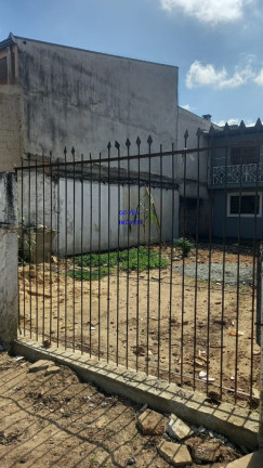 Imagem Sobrado com 2 Quartos à Venda, 50 m² em Pinheirinho - Curitiba Imagem Sobrado com 2 Quartos à Venda, 50 m² em Pinheirinho - Curitiba