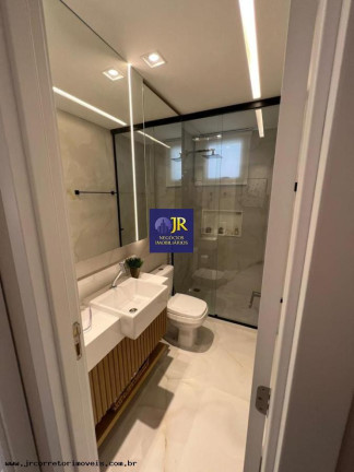 Imagem Imóvel com 2 Quartos à Venda, 68 m² em Praia Do Canto - Vitória