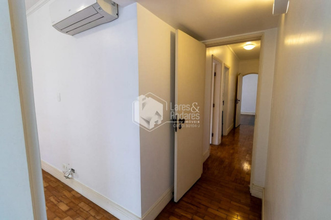 Imagem Apartamento com 3 Quartos à Venda, 129 m² em Itaim Bibi - São Paulo Imagem Apartamento com 3 Quartos à Venda, 129 m² em Itaim Bibi - São Paulo