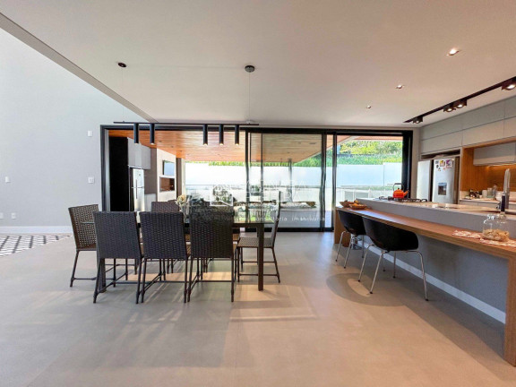 Imagem Casa de Condomínio com 3 Quartos à Venda, 598 m² em Cacupé - Florianópolis Imagem Casa de Condomínio com 3 Quartos à Venda, 598 m² em Cacupé - Florianópolis