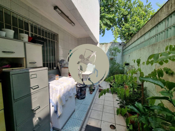 Imagem Sobrado com 3 Quartos à Venda, 120 m² em Vila Mathias - Santos Imagem Sobrado com 3 Quartos à Venda, 120 m² em Vila Mathias - Santos