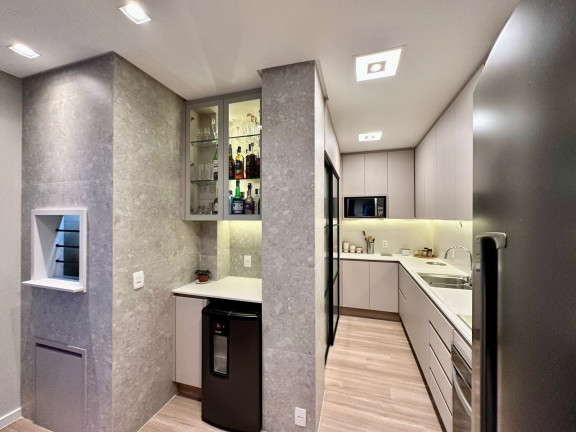 Imagem Cobertura com 4 Quartos à Venda, 240 m² em Centro - Balneário Camboriú Imagem Cobertura com 4 Quartos à Venda, 240 m² em Centro - Balneário Camboriú