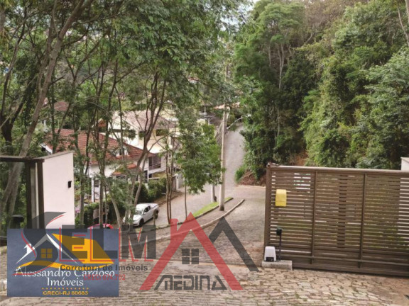 Imagem Terreno à Venda, 450 m² em Cônego - Nova Friburgo Imagem Terreno à Venda, 450 m² em Cônego - Nova Friburgo