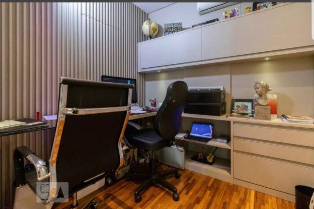 Imagem Imóvel com 5 Quartos à Venda, 835 m² em Alphaville - Santana De Parnaíba Imagem Imóvel com 5 Quartos à Venda, 835 m² em Alphaville - Santana De Parnaíba