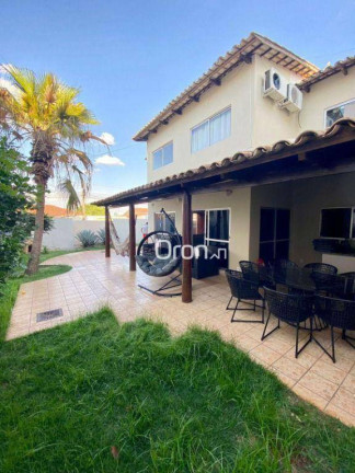 Sobrado com 4 Quartos à Venda, 195 m² em Anhangüera - Goiânia