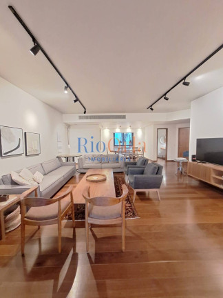 Imagem Apartamento com 4 Quartos à Venda, 200 m² em Barra Da Tijuca - Rio De Janeiro