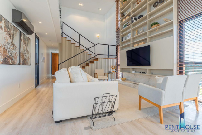Imagem Casa com 3 Quartos à Venda, 431 m² em Santa Regina - Camboriú Imagem Casa com 3 Quartos à Venda, 431 m² em Santa Regina - Camboriú
