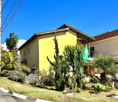 Casa à Venda,  em Suru - Santana De Parnaíba